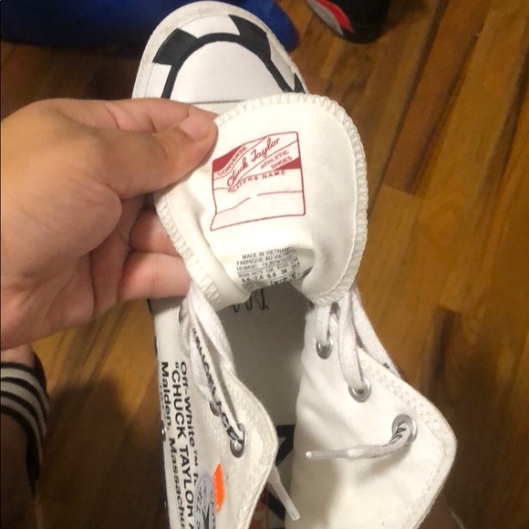 Off-White Converse - Picture 4 of 7